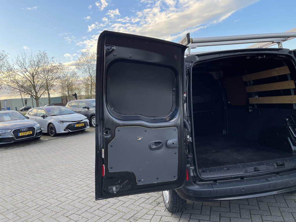 Nissan Nv250