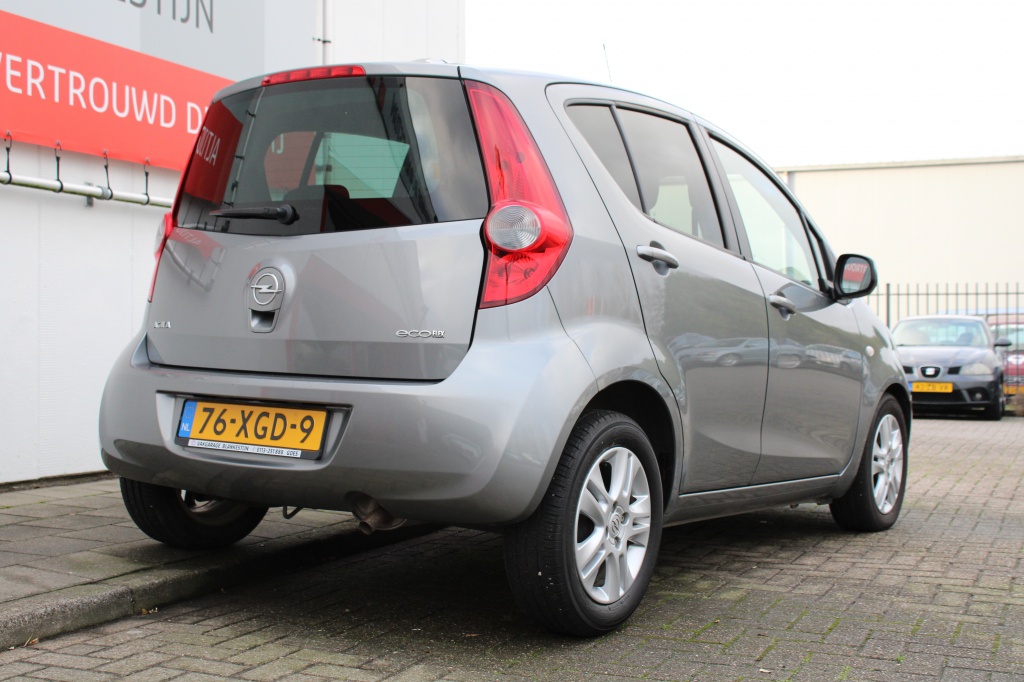 Opel Agila