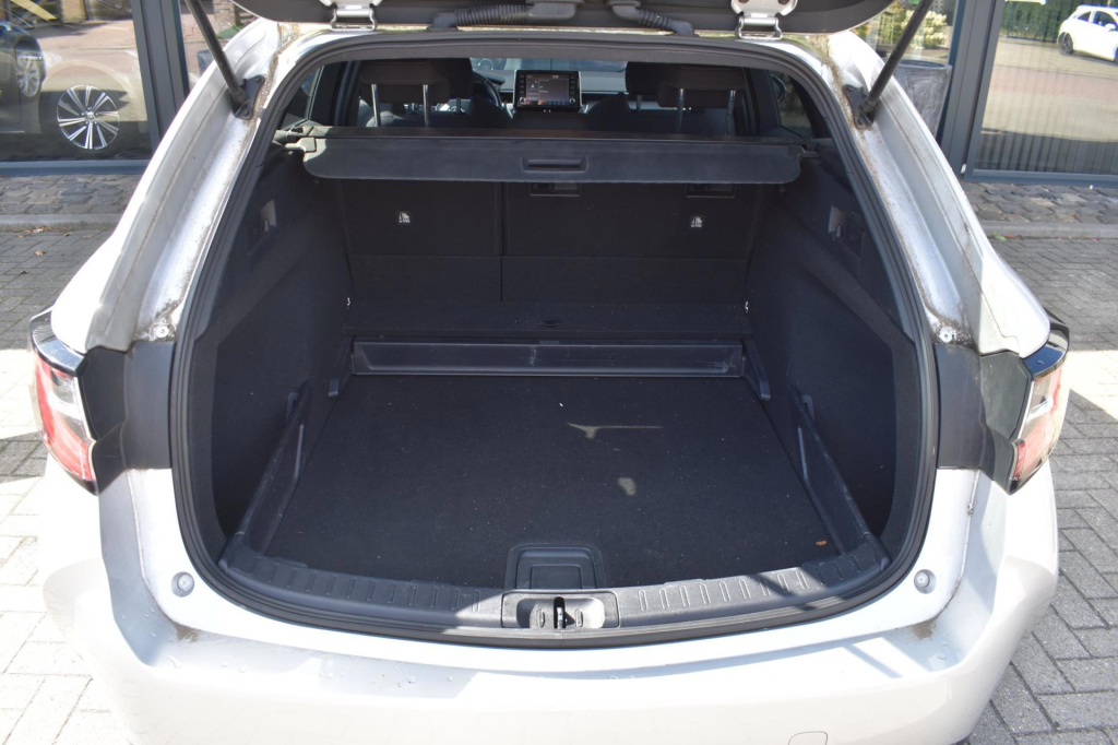 Toyota Corolla Touring Sports