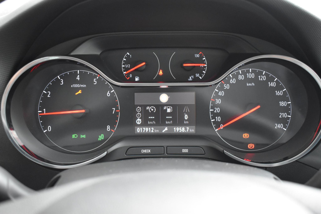 Opel Crossland X