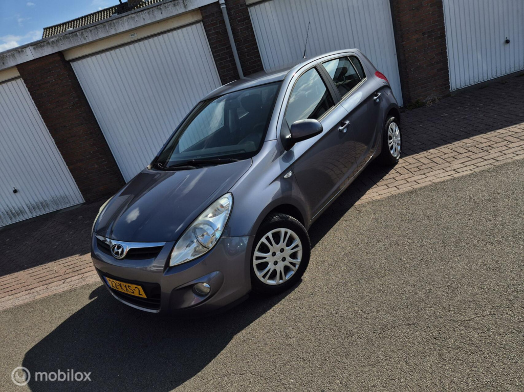Hyundai I 20