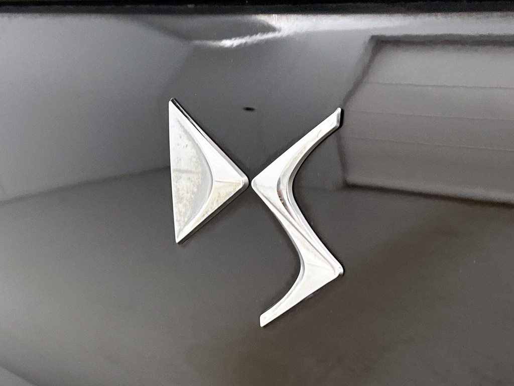 Ds Ds 4