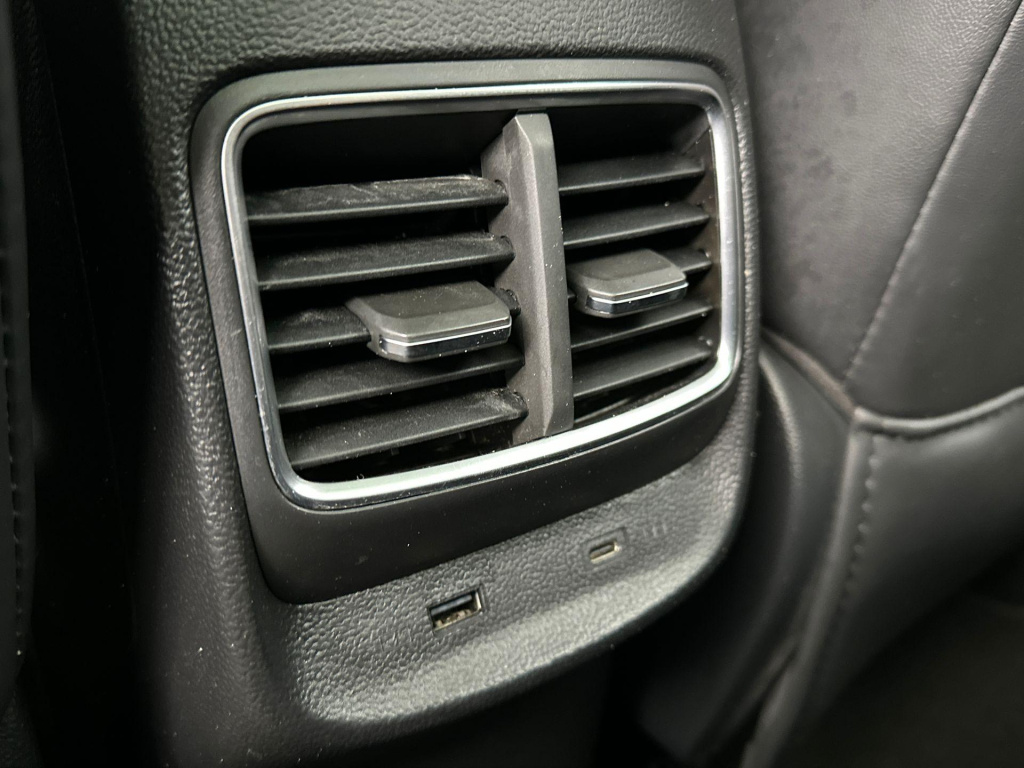 MG Zs Ev
