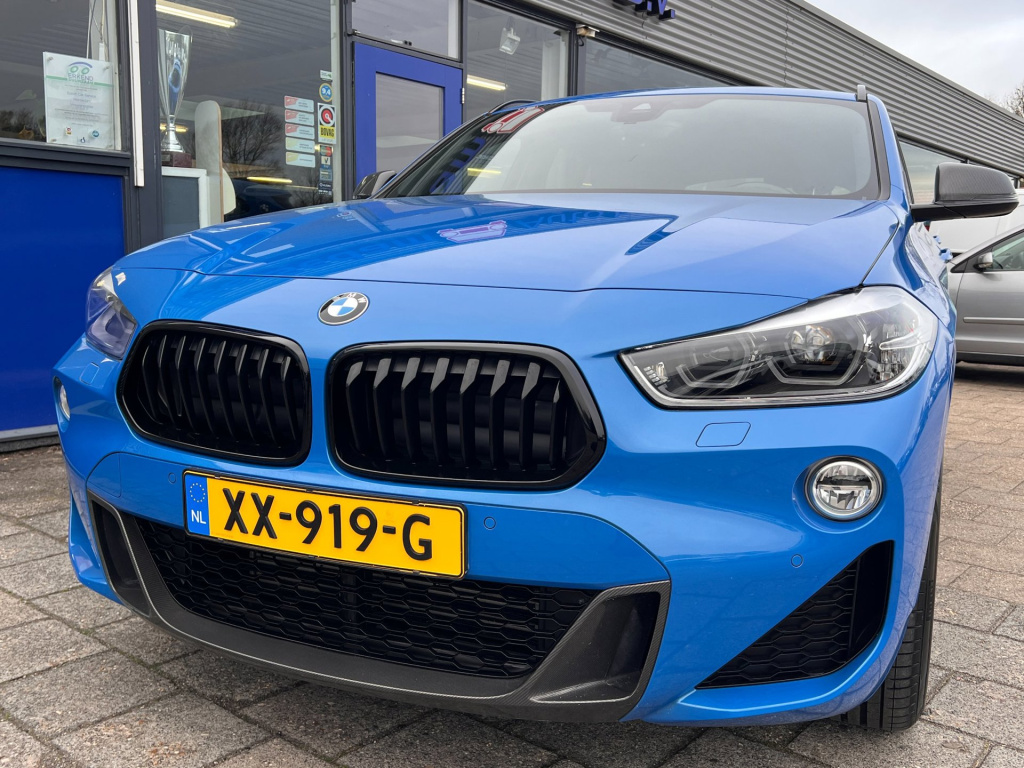 BMW X2