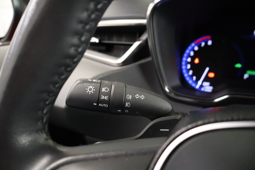 Toyota Corolla Touring Sports