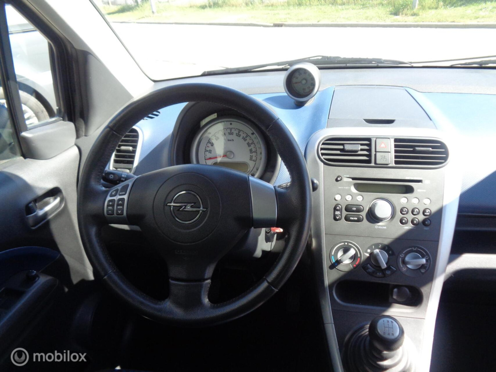 Opel Agila