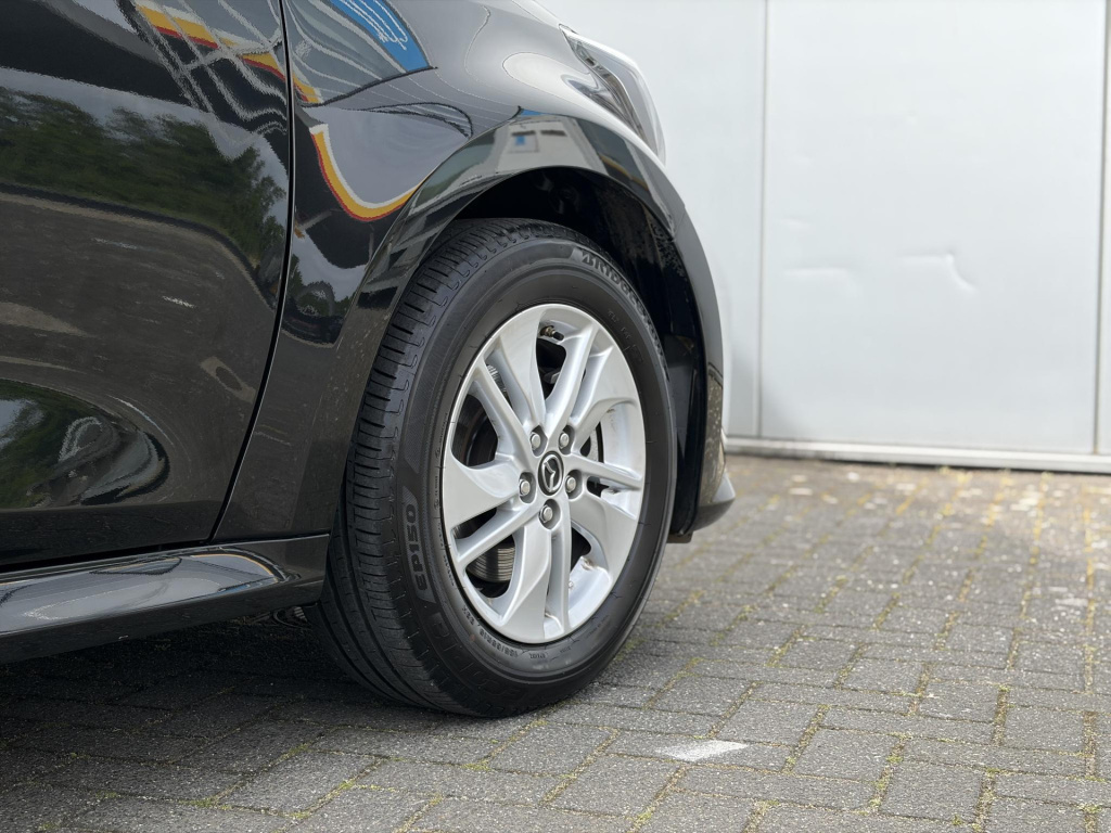 Mazda 2 Hybrid