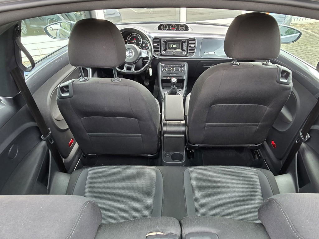 Volkswagen New Beetle