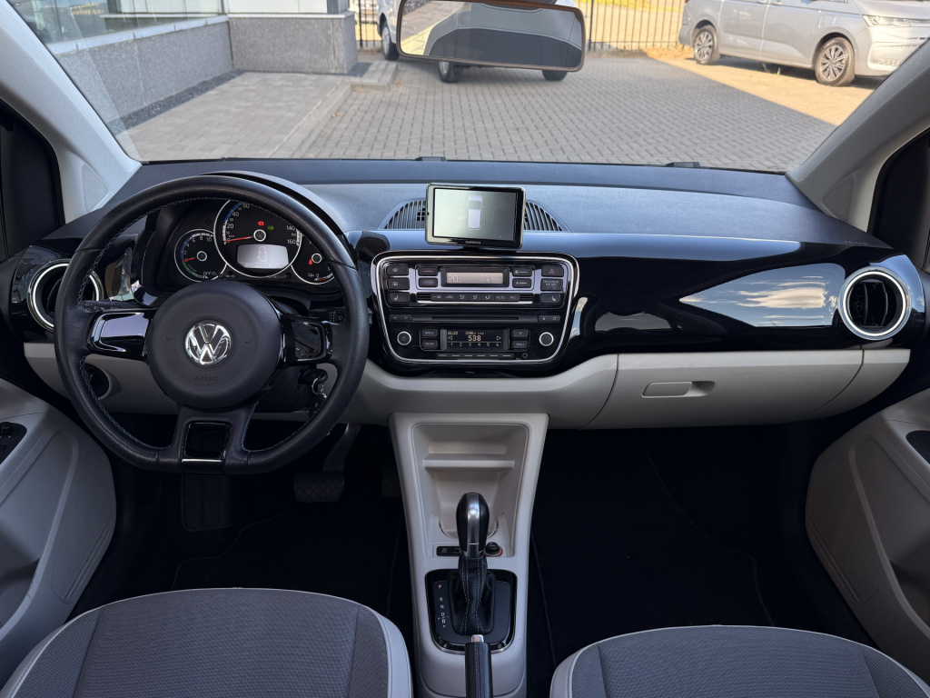 Volkswagen E-up!