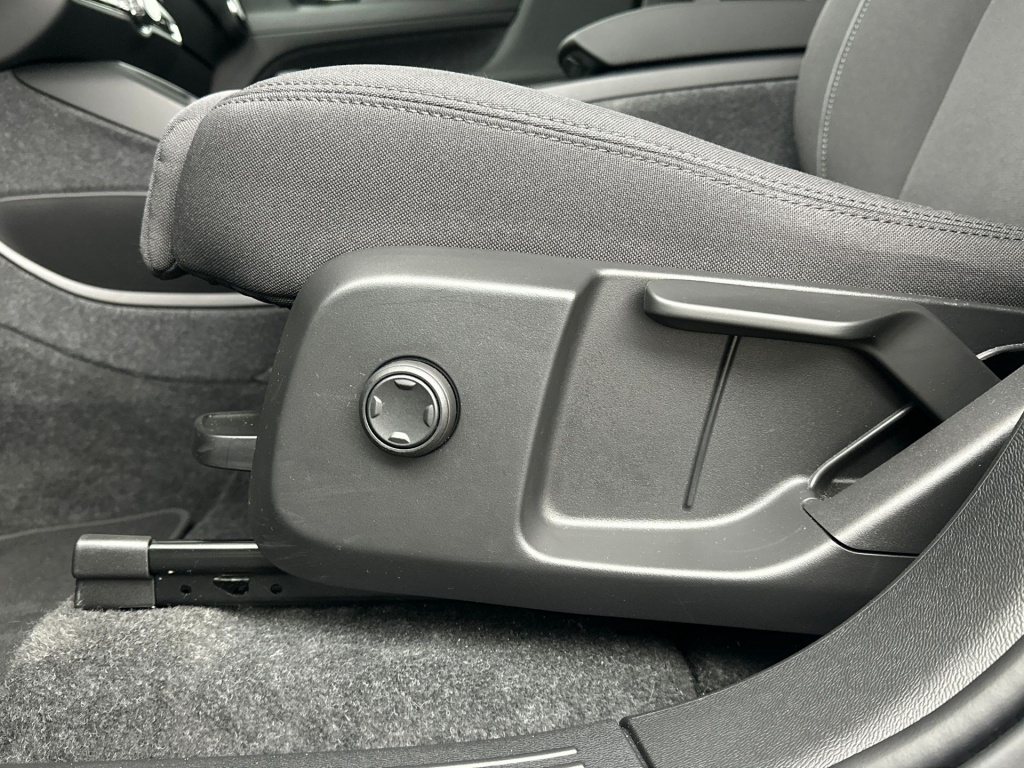 Volvo Ex40