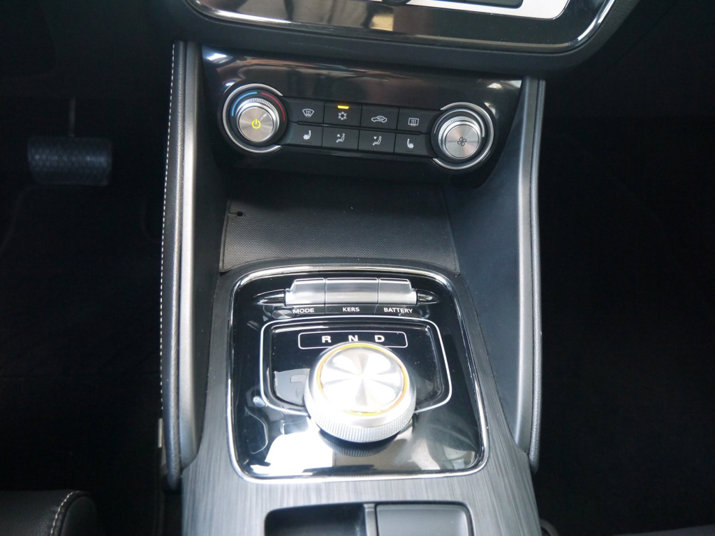 MG Zs Ev