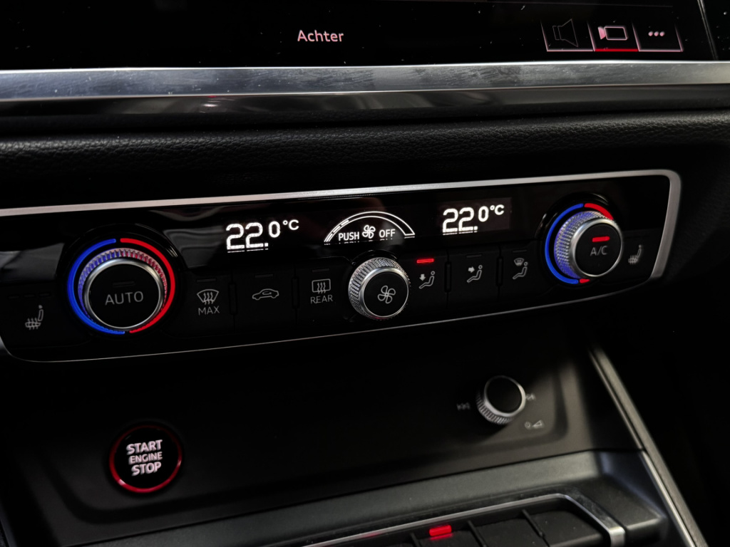 Audi Rsq3