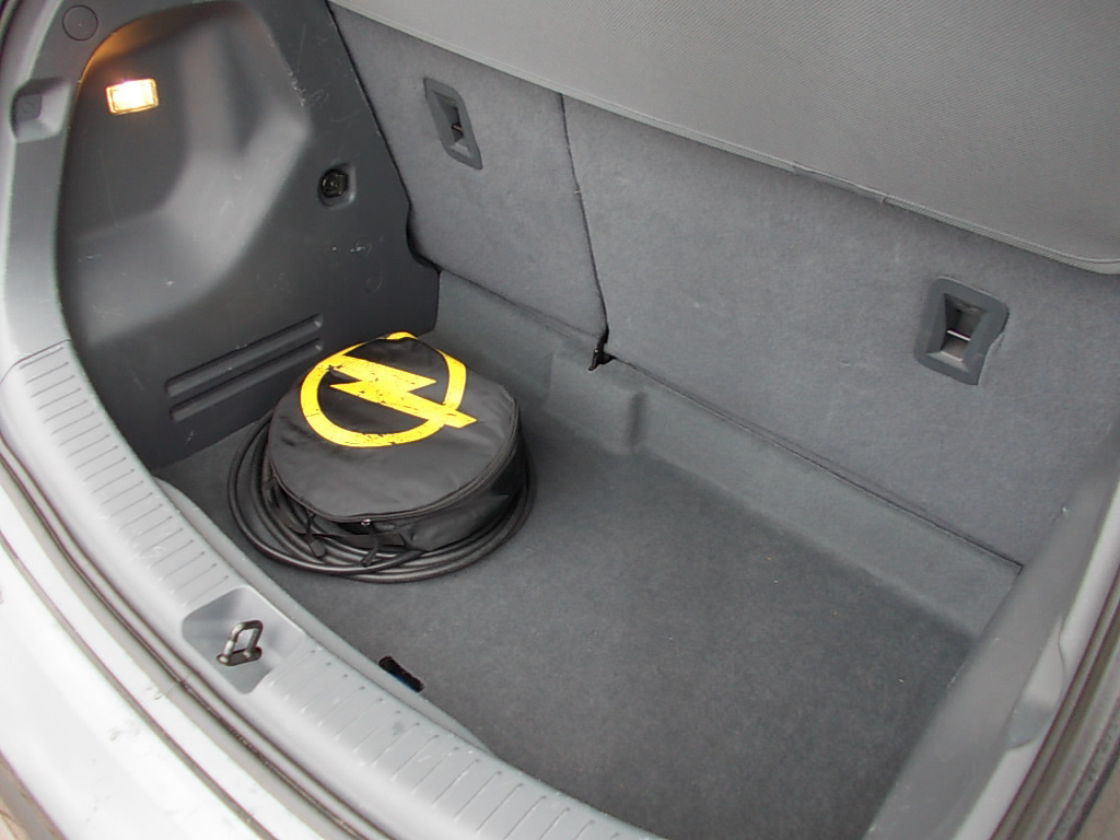 Opel Ampera-e