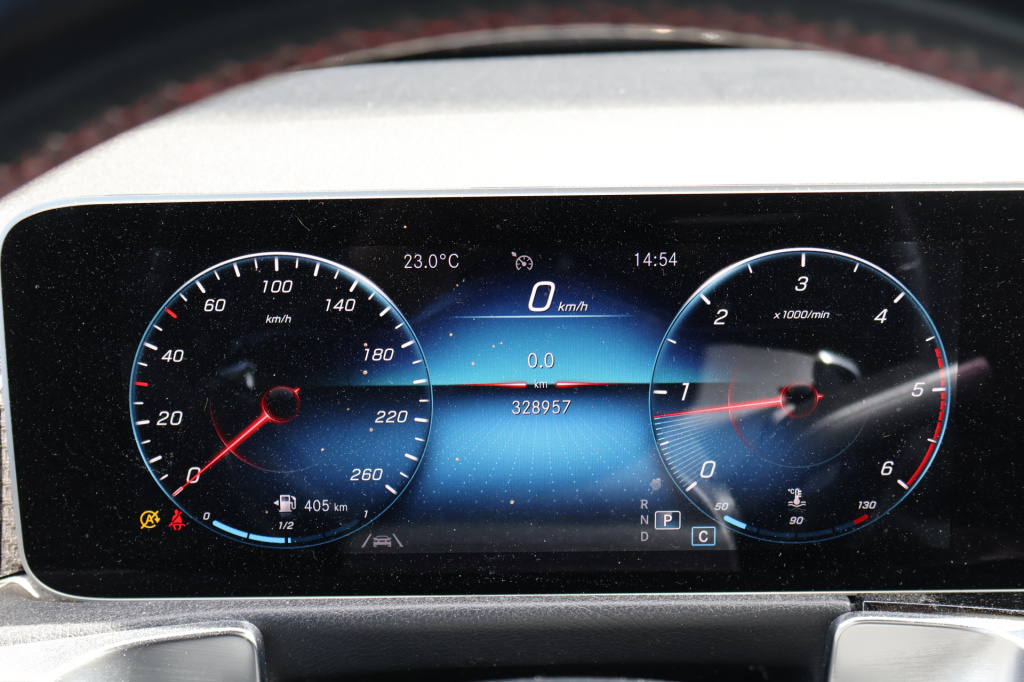 Mercedes-Benz Glb
