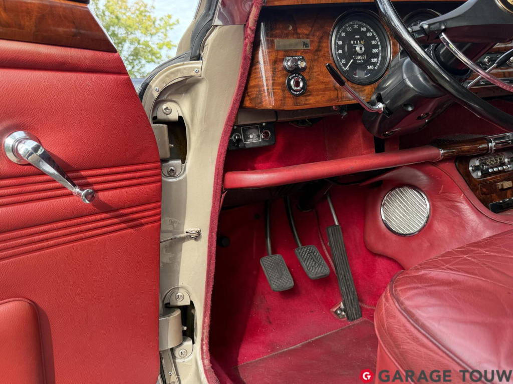 Jaguar S-Type