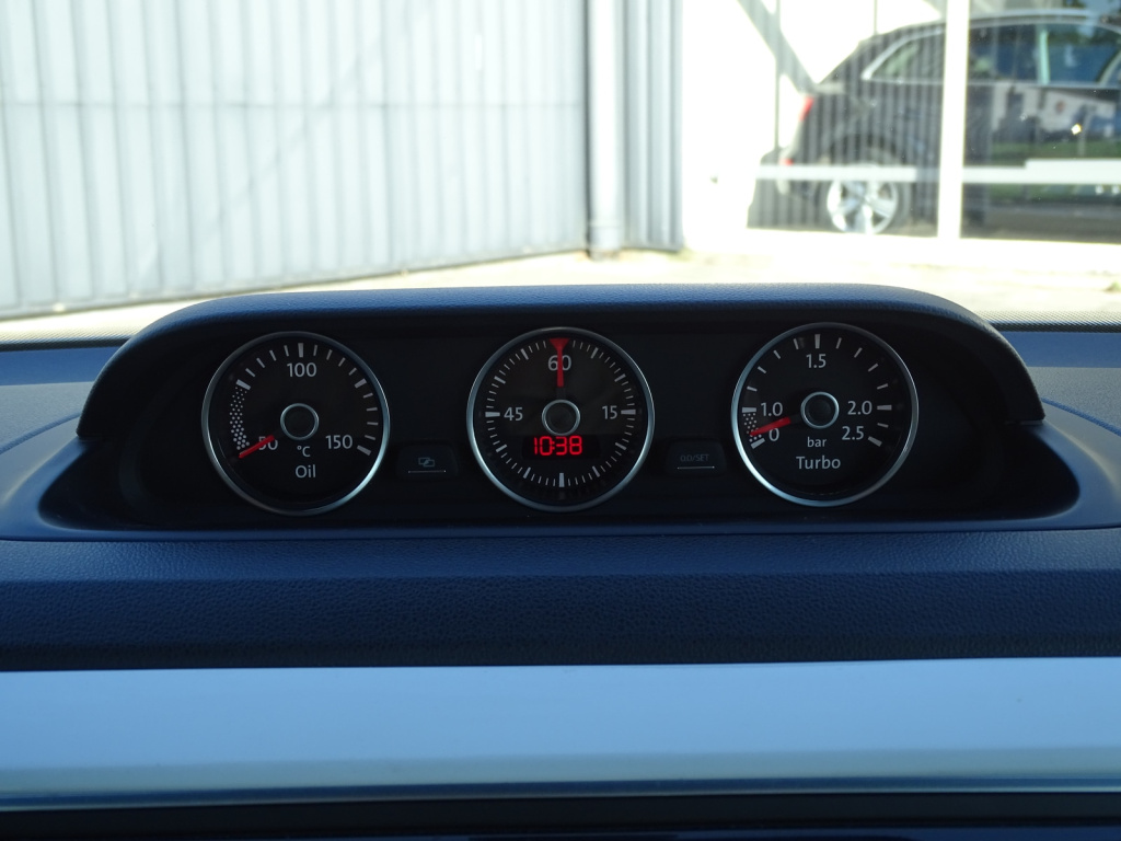 Volkswagen New Beetle