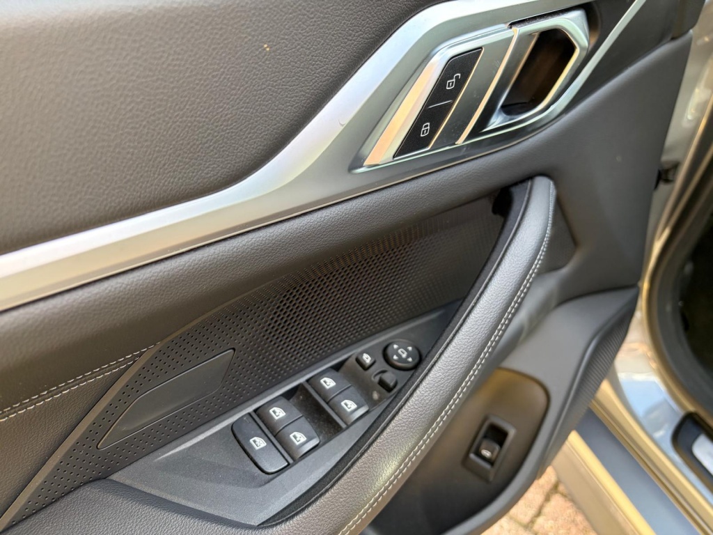 BMW I4