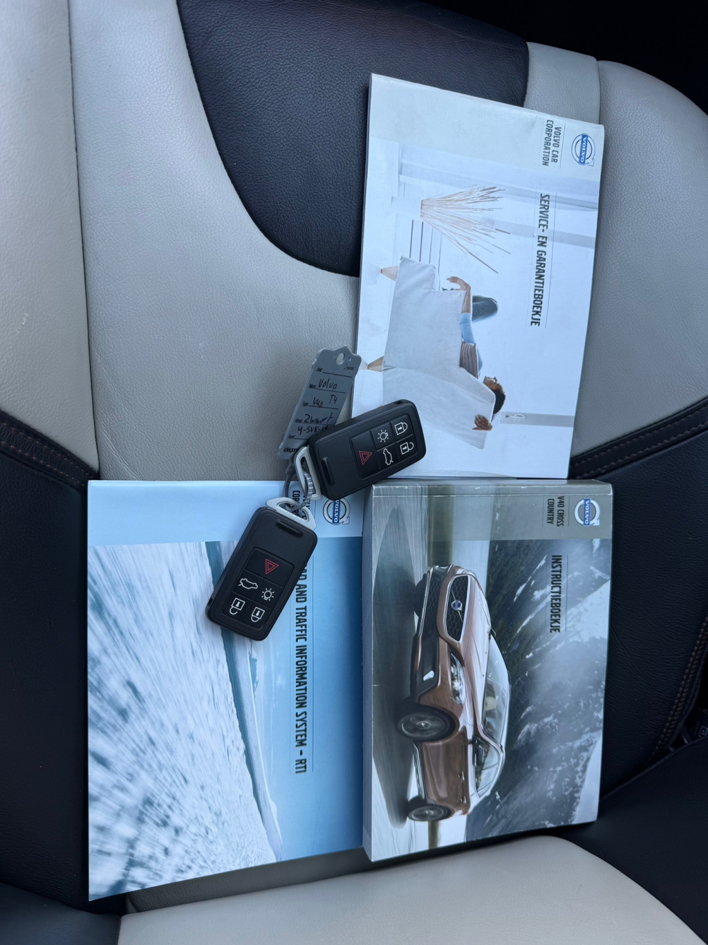Volvo V40