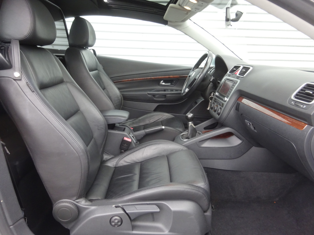 Volkswagen Eos