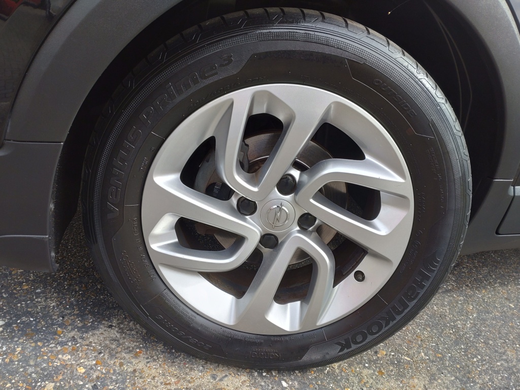 Opel Crossland X