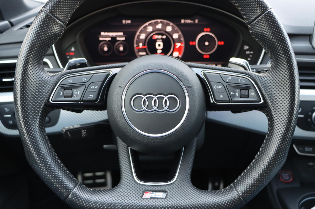 Audi Rs4