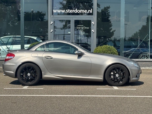 Mercedes-Benz SLK
