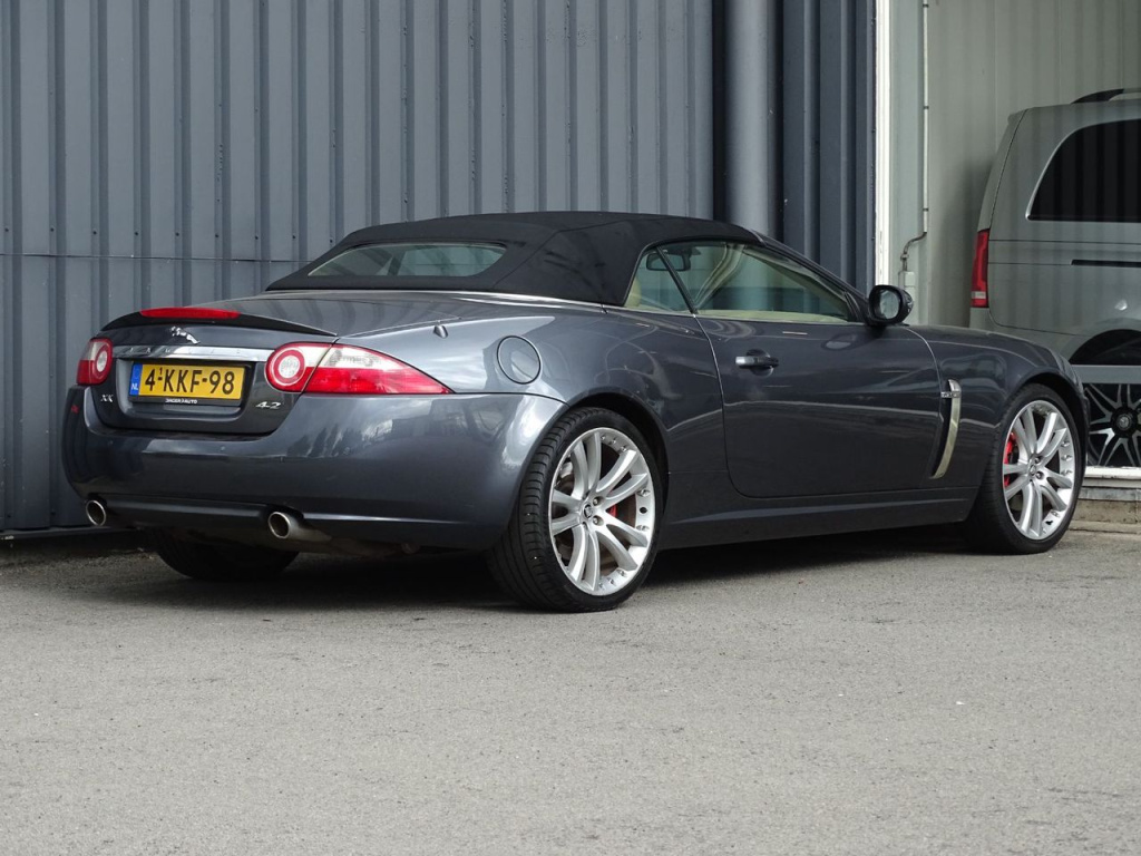 Jaguar Xk