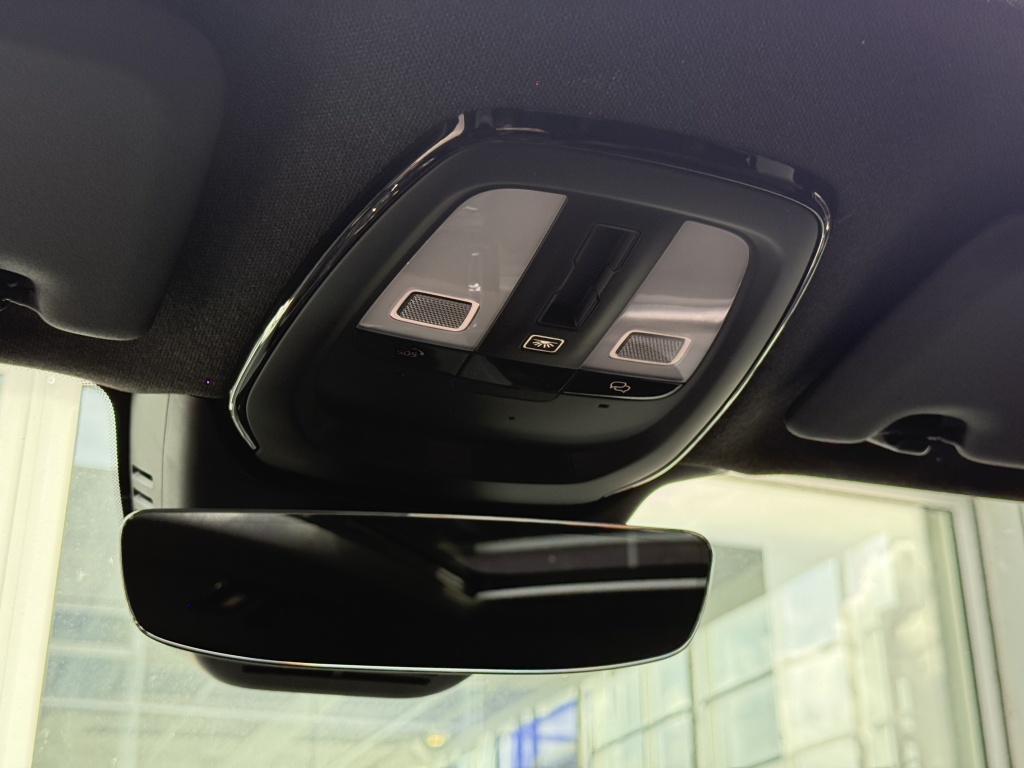 Volvo Ex40