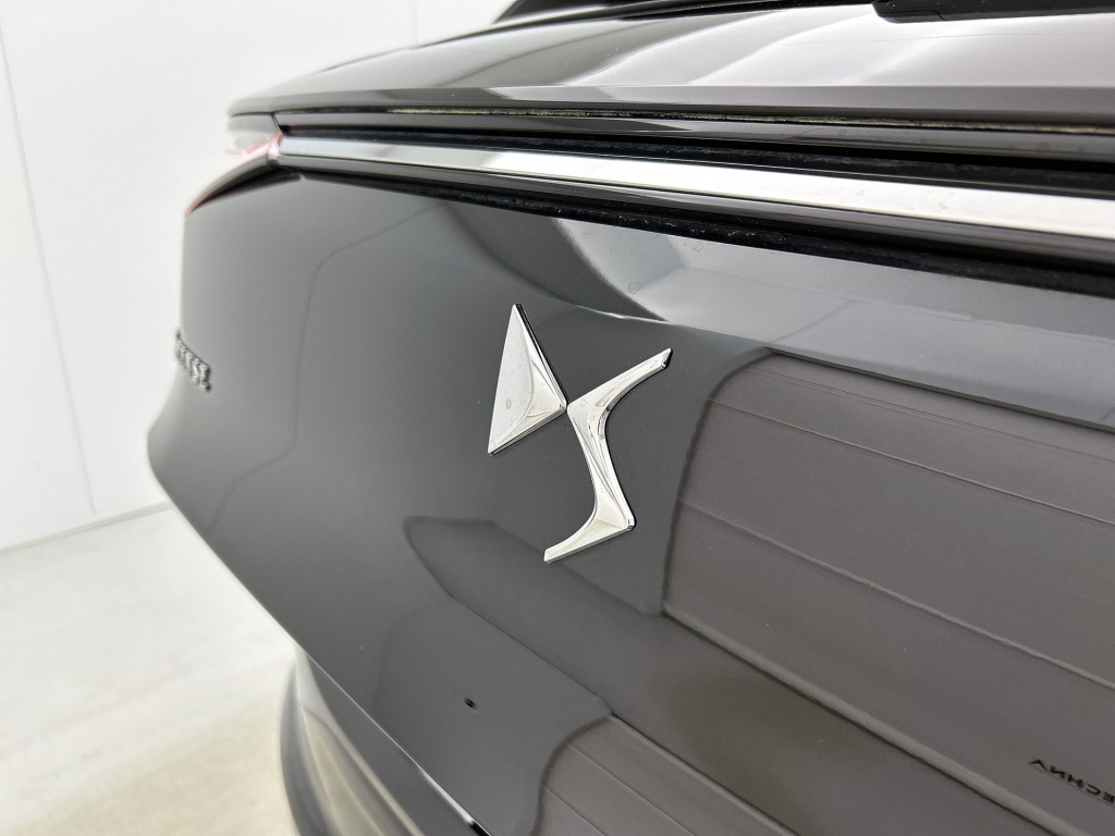 Ds Ds 4