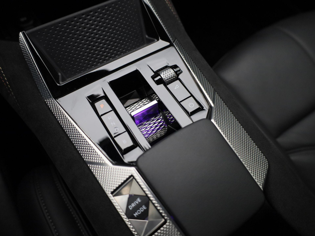 Ds Ds 4