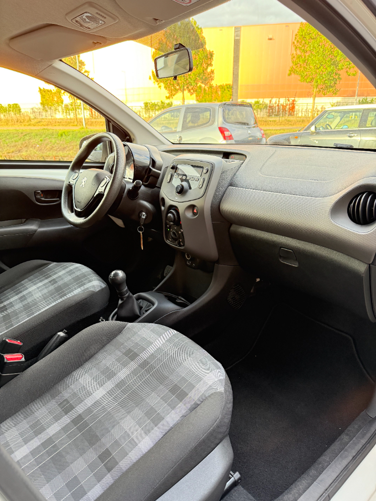 Peugeot 108