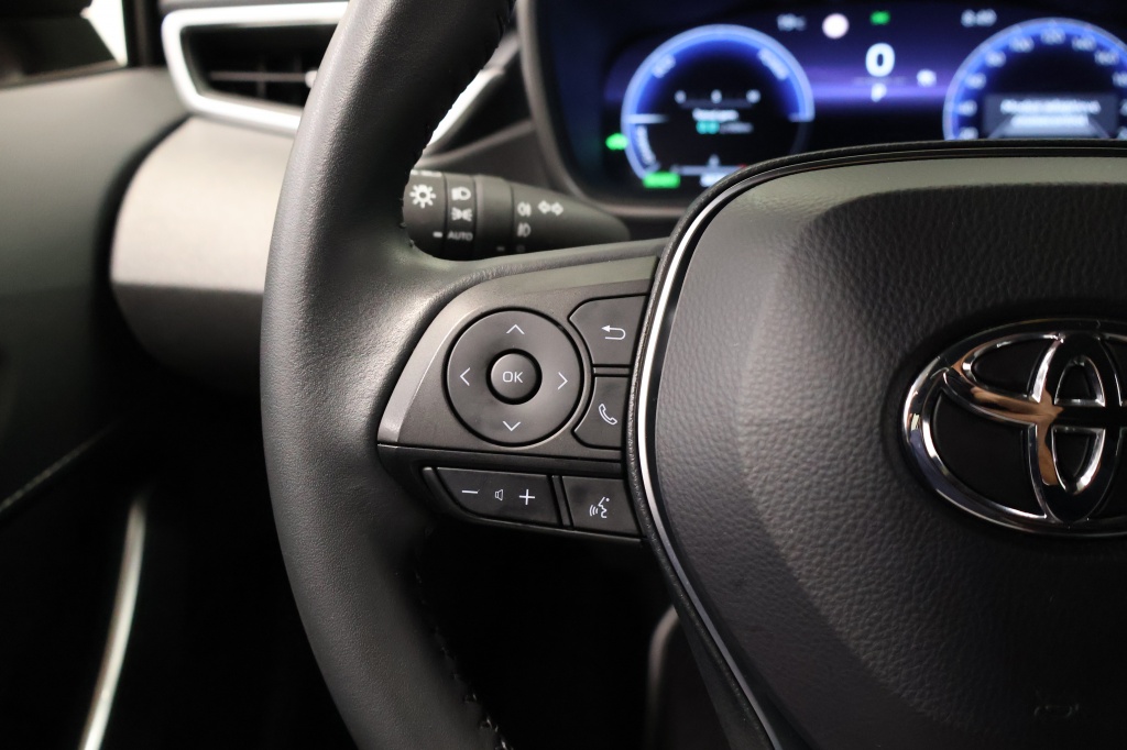 Toyota Corolla Touring Sports