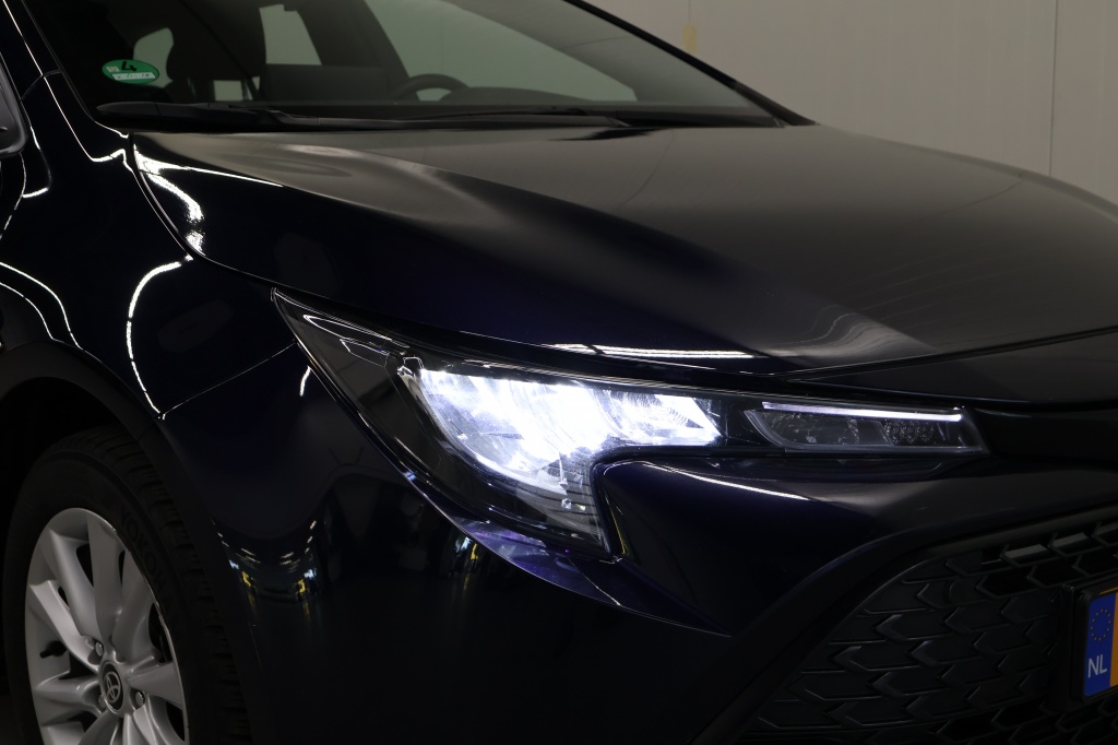 Toyota Corolla Touring Sports