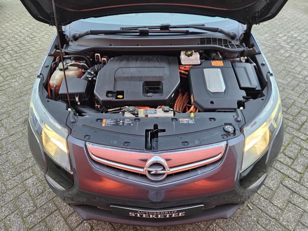 Opel Ampera