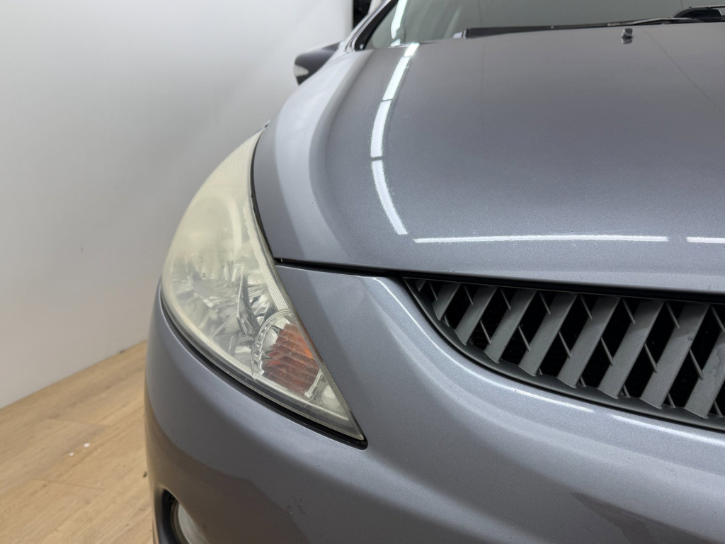 Mitsubishi Grandis