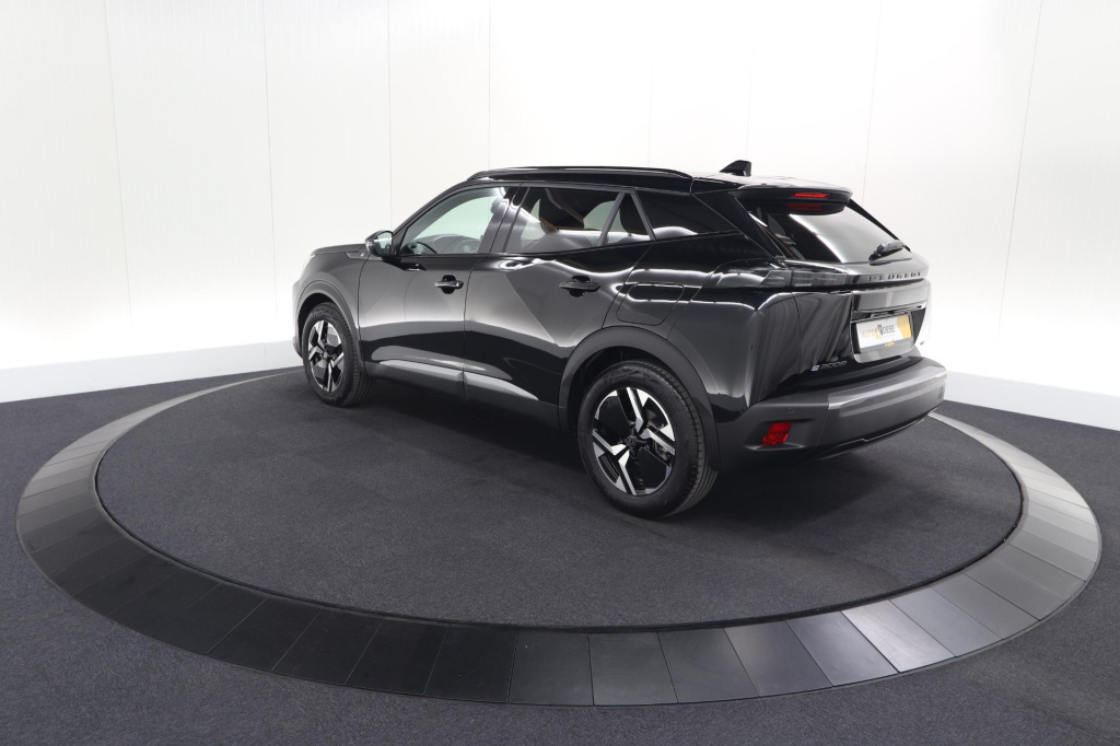 Peugeot E-2008