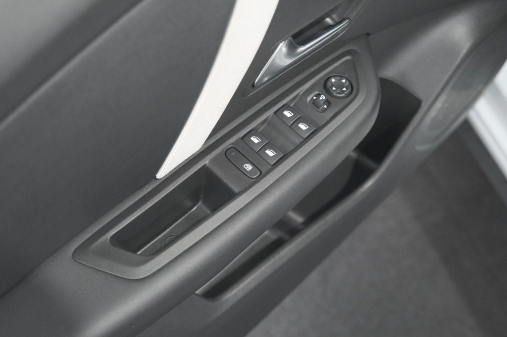 Citroen C4 X