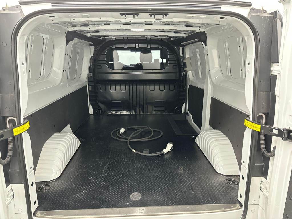 Maxus Edeliver7