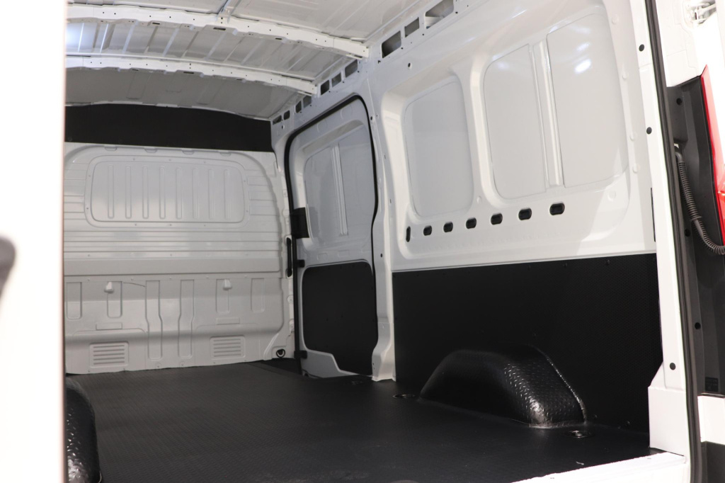 Maxus Edeliver9