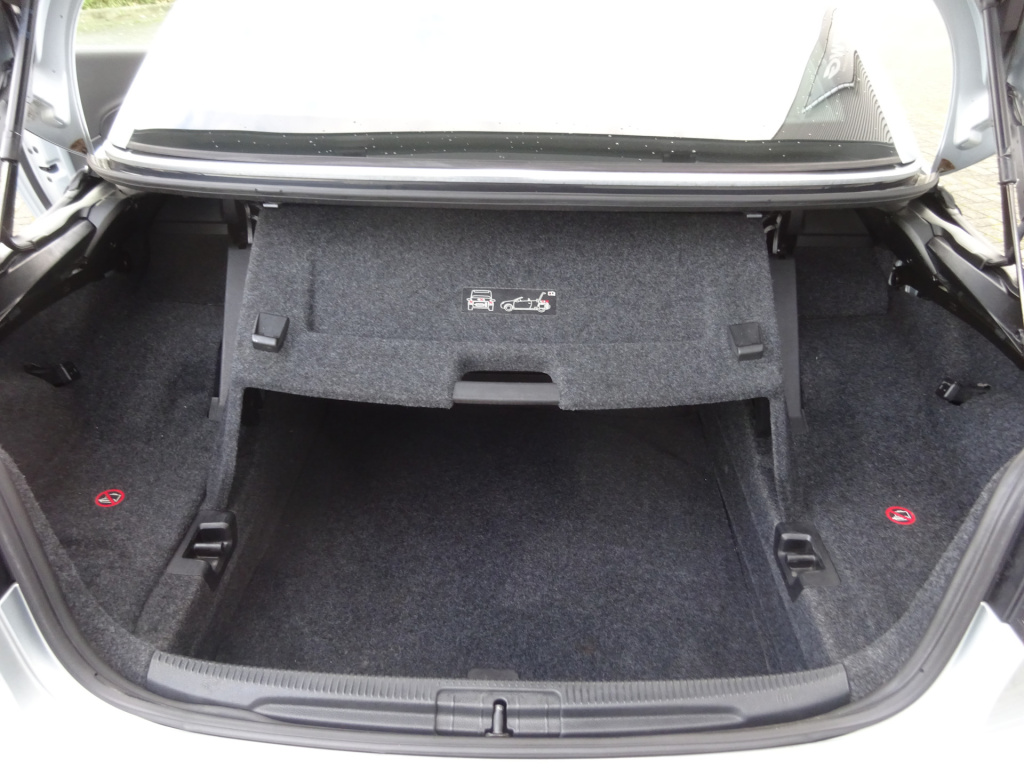 Volkswagen Eos
