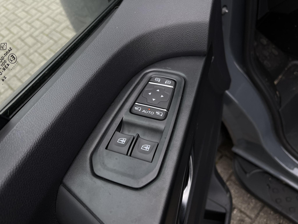 Nissan Primastar