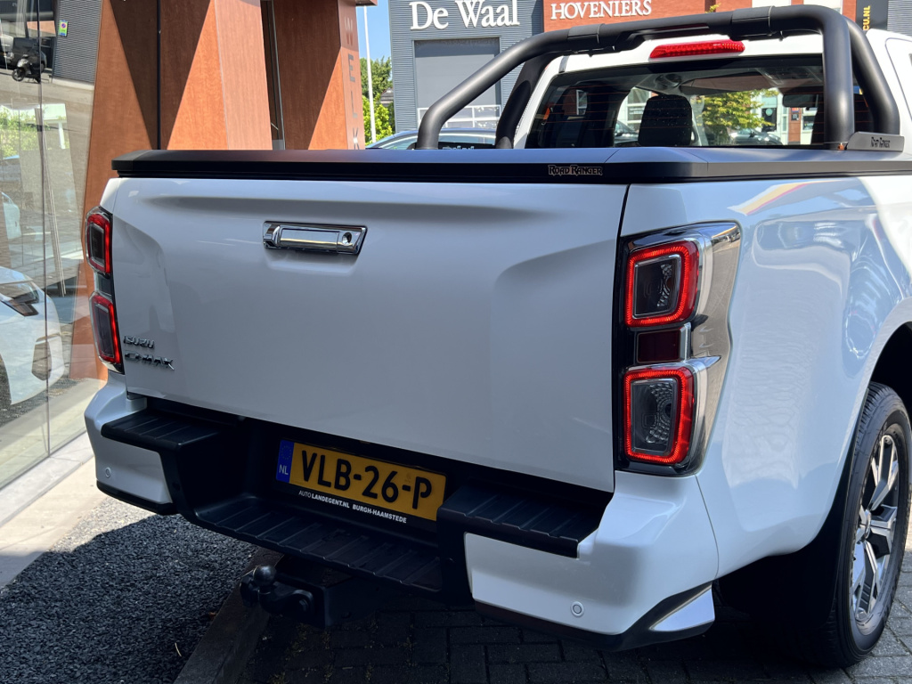 Isuzu D-max