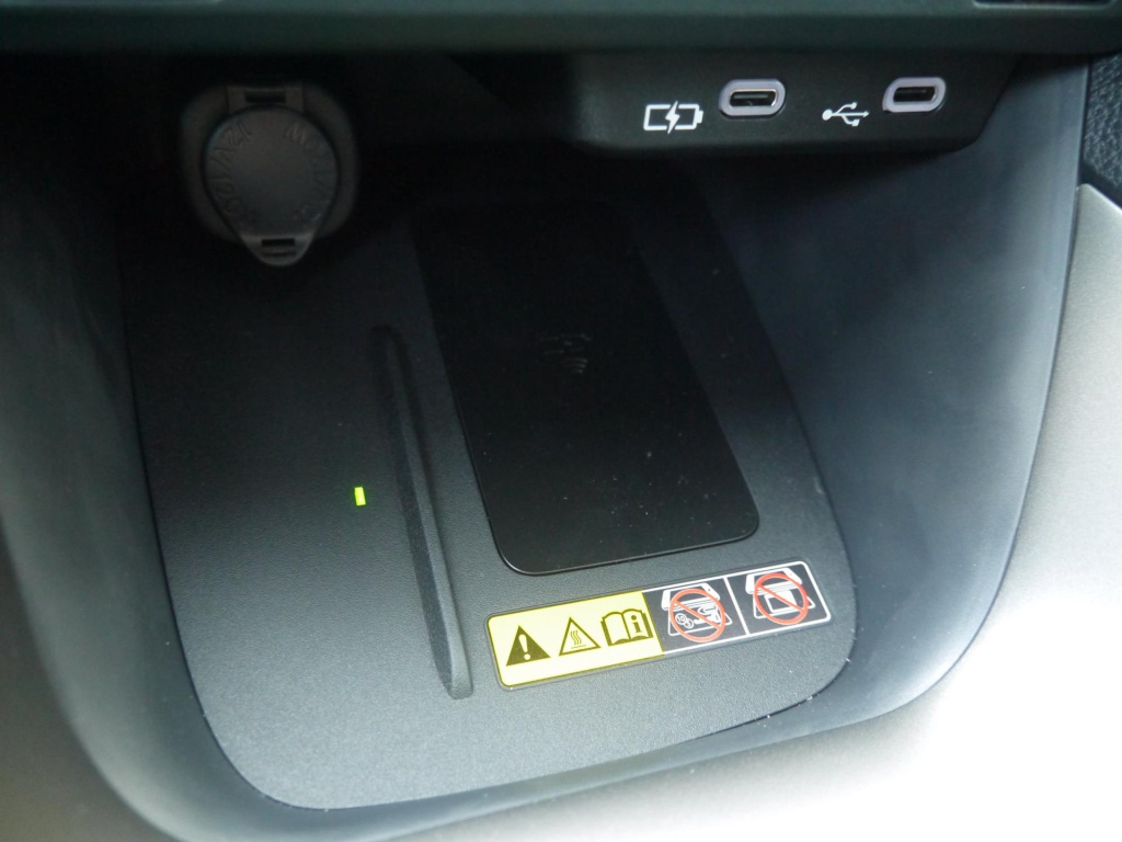 Mazda 2 Hybrid