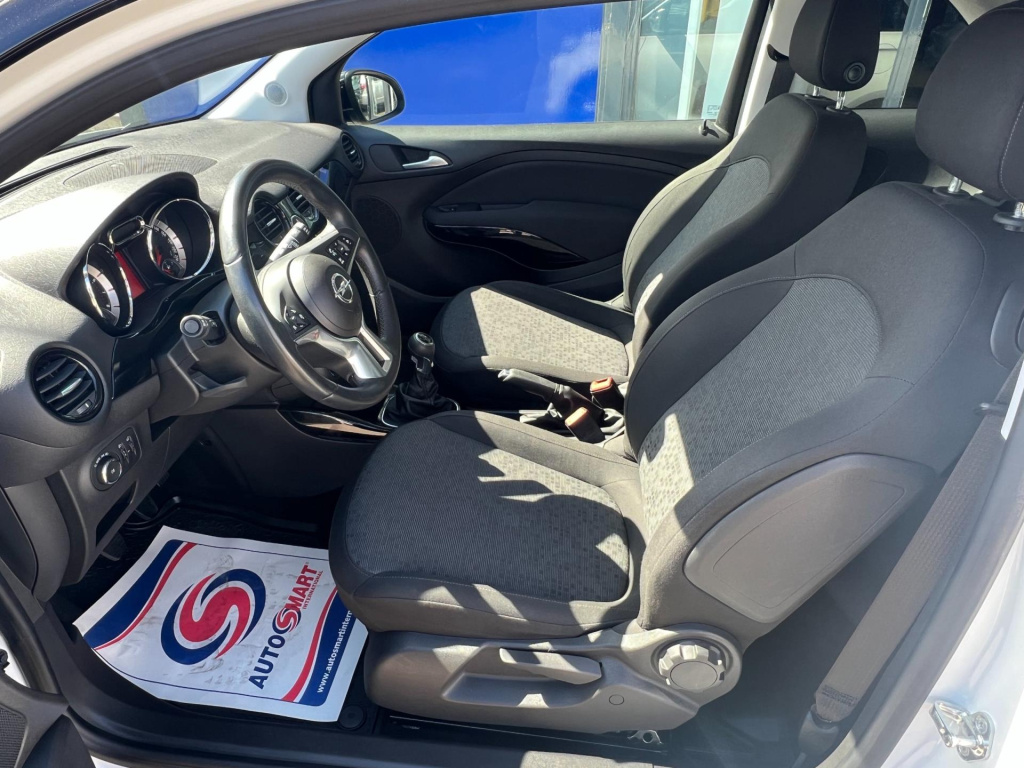 Opel Adam