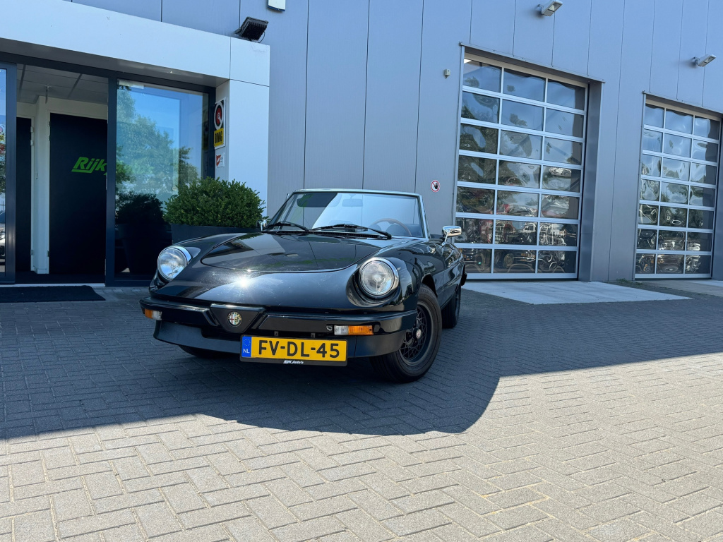 Alfa Romeo Spider