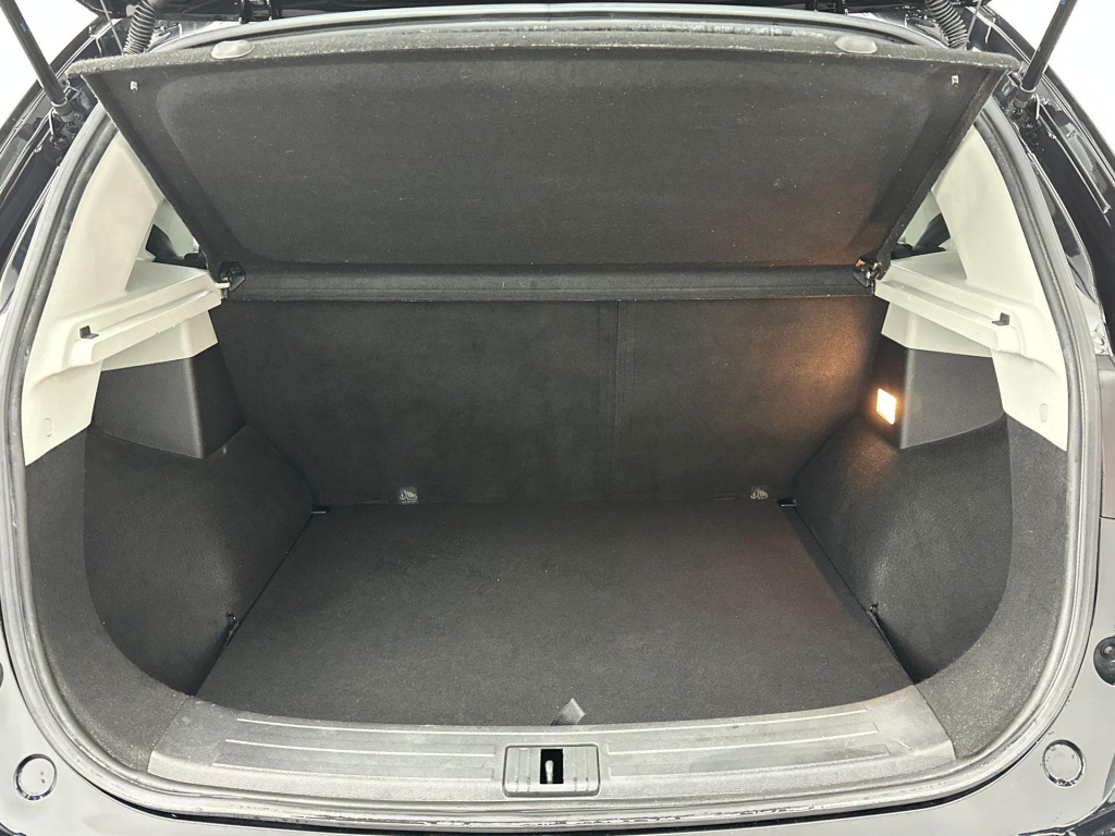 MG Zs Ev
