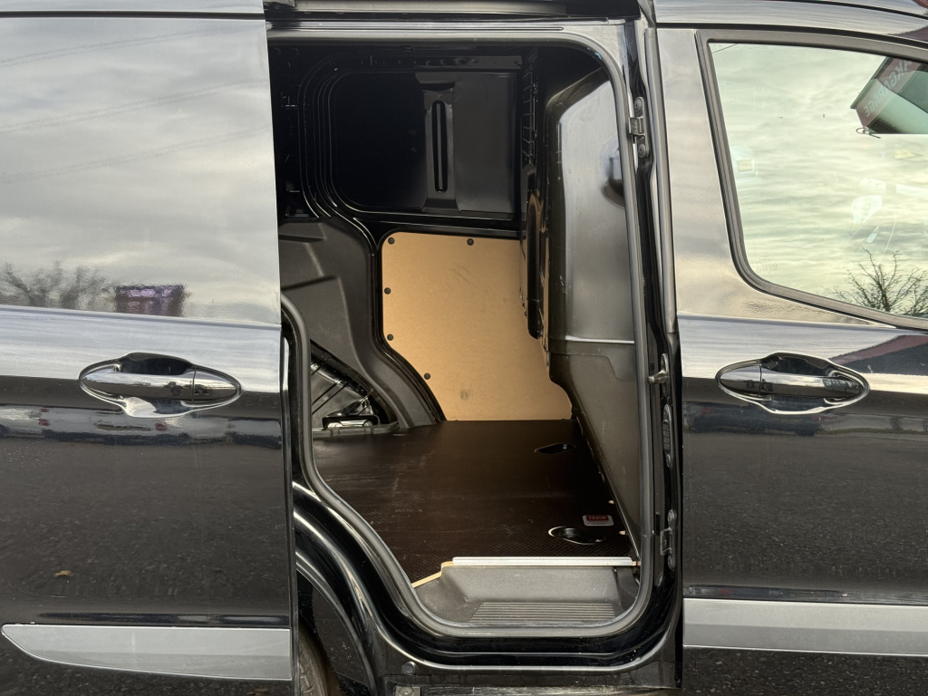 Ford Transit Courier