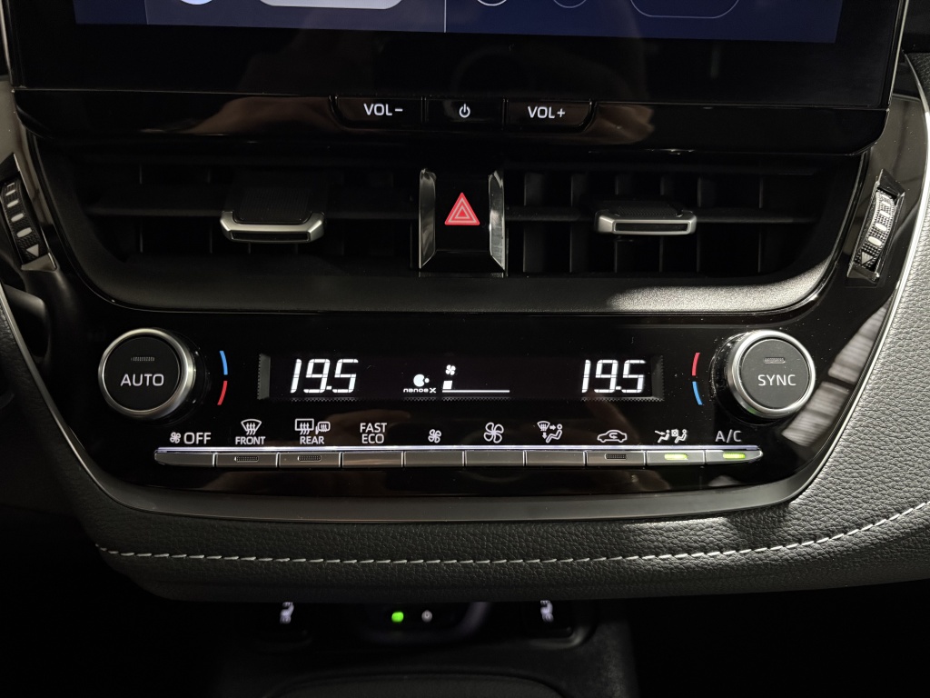 Toyota Corolla Touring Sports