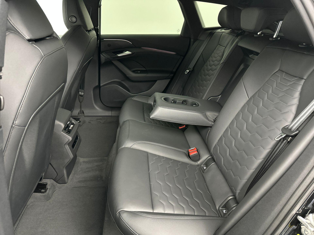 Audi A6 Avant E-tron