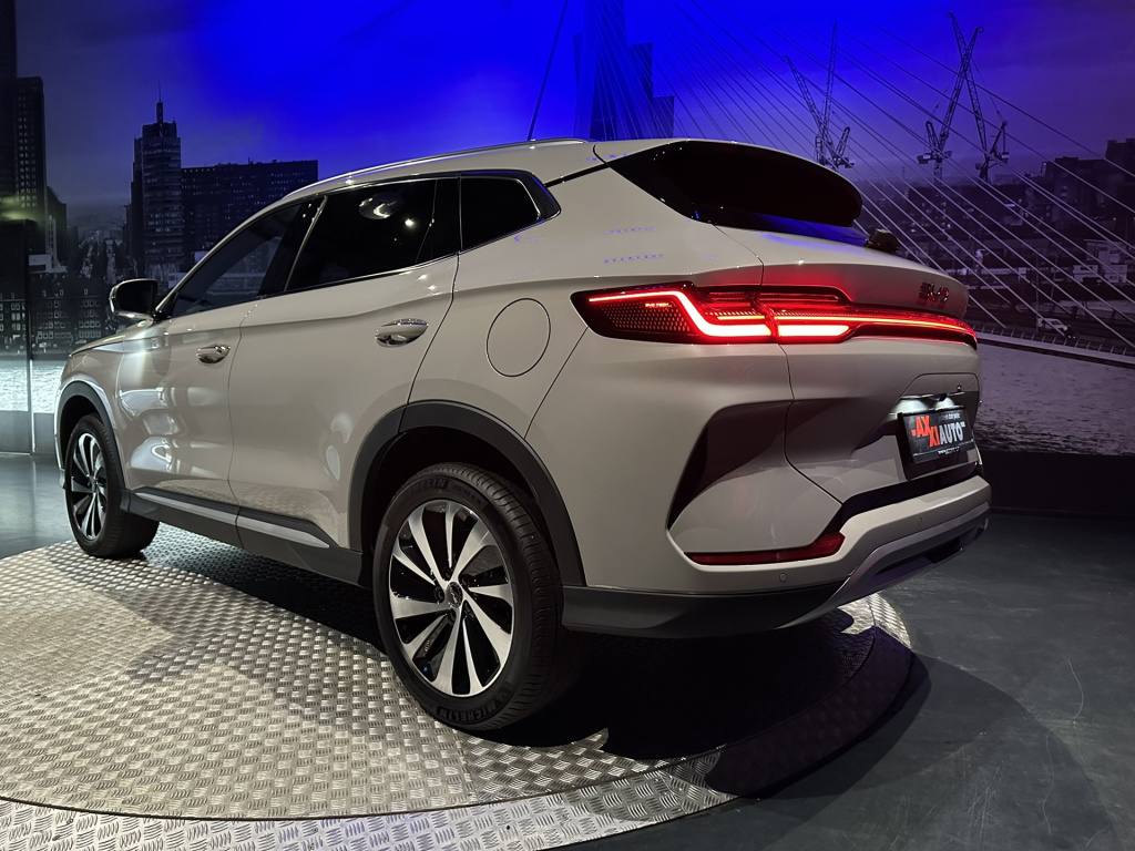Byd Seal U